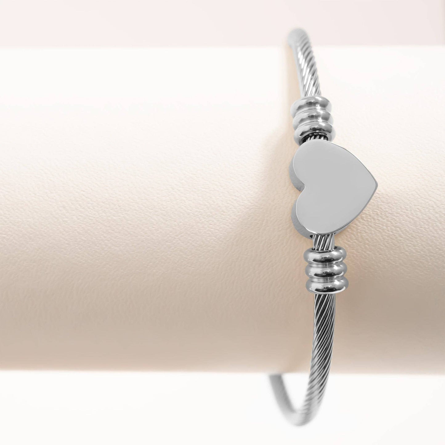 Heart Cuff Bracelet ✨