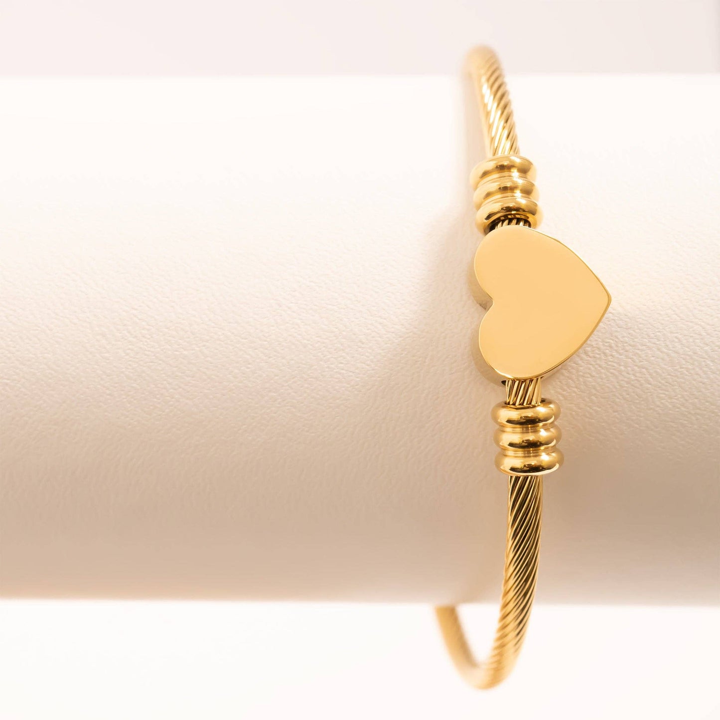 Heart Cuff Bracelet ✨