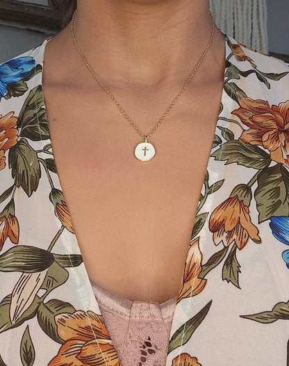 Faith Cross Enamel Necklace✨